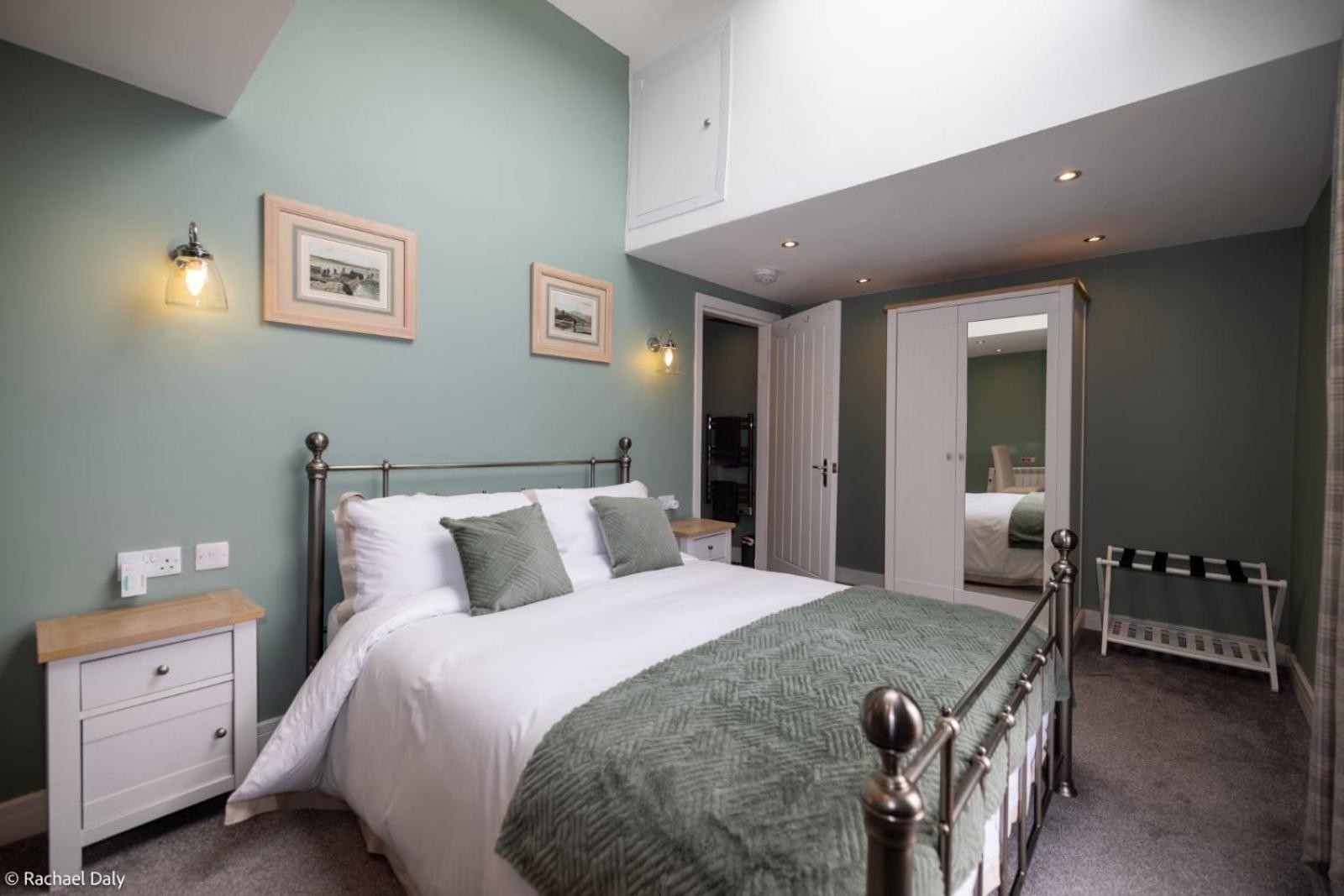 Alt-An Lodge Retreat & Lodge En-Suite Room Fort William Exterior foto